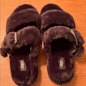 UGG women fuzzy slides